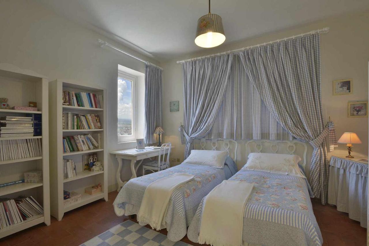 Villa La Moresca Relais De Charme B&B Montecatini Alto (Adults Only) Bagian luar foto